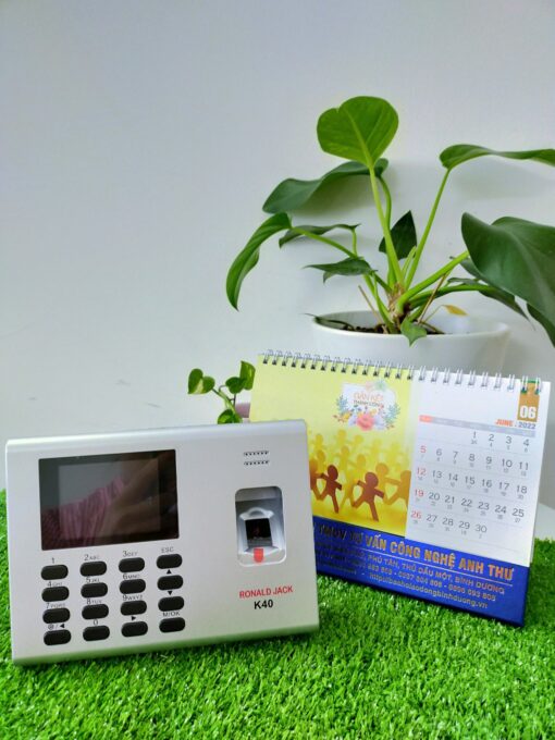 Máy chấm công K40