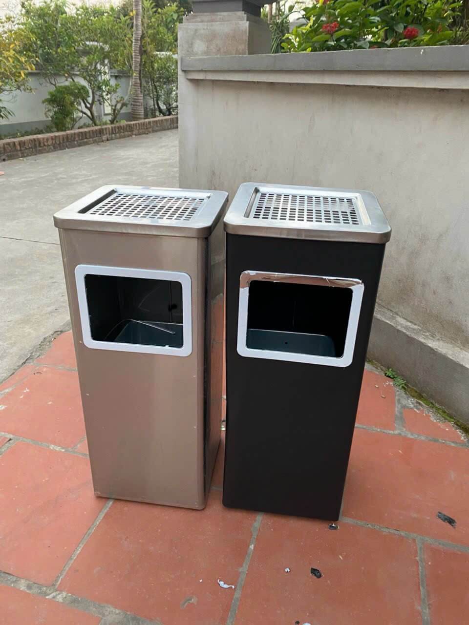 Thùng rác gạt tàn hình vuông