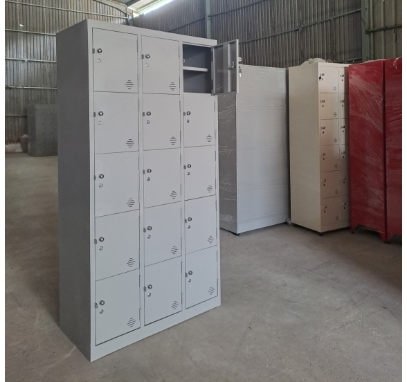 Tủ giày nhân viên 15 ngăn