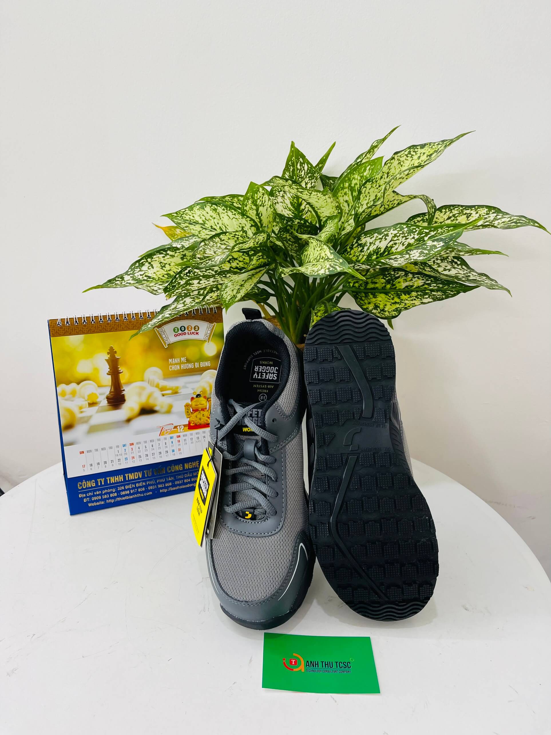 Giày bảo hộ jooger S1P-LOW
